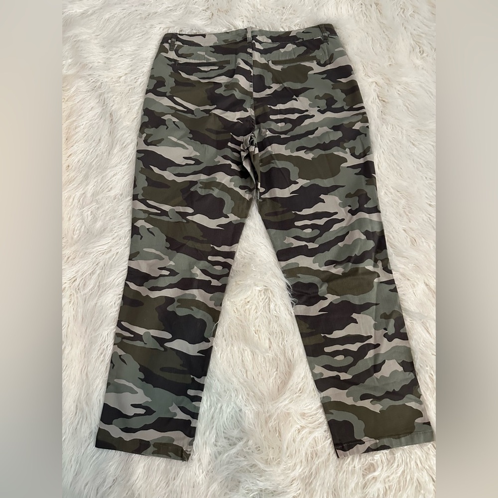 J. Crew Camouflage Straight Leg Pants 16 NWT - Picture 3 of 6